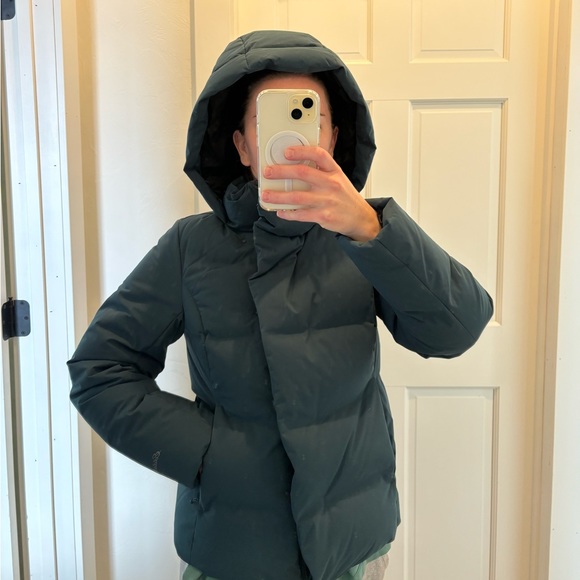 SOLD: Eddie Bauer Glacier Peak Down Jacket - Picture 6 of 7